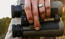 R7 - Bushnell's new binocular series R7 - Bushnell's new binocular series
